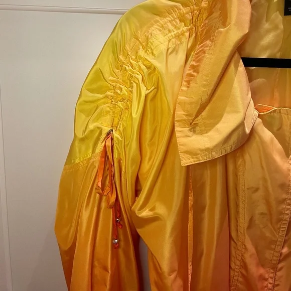 SoCa for St. John Ombre Windbreaker - Picture 10 of 13